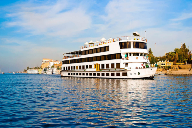 Pyramids & The Nile by Train 8 Days