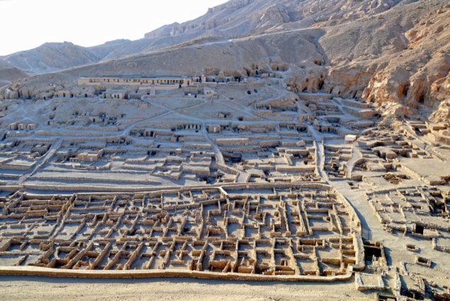 Day Tour to Ramesseum Temple, Habu Temple, and Nobles Valley in Luxor